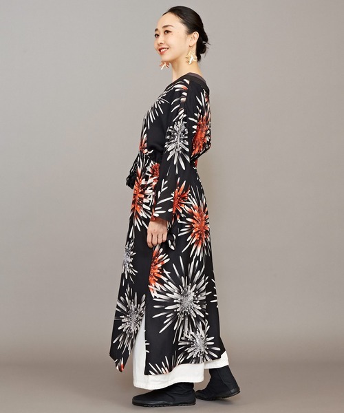 カヤ（カヤ）の「【カヤ】宵花火ワンピース（ワンピース・レディース・スミクロ/ネイビー/ライトグレー/パープル/ホワイト・FREE）」の9枚目の写真