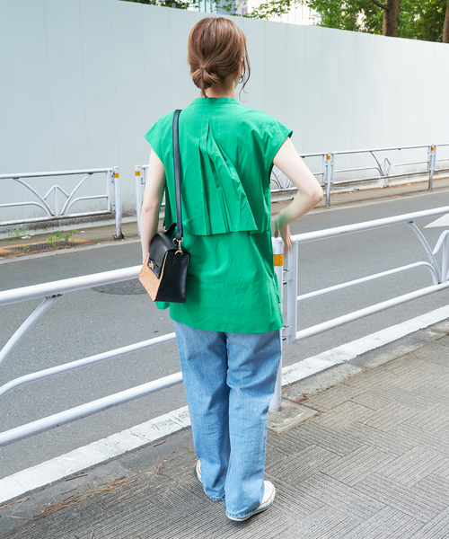 MIAN （ミアン）の「【MIAN/ミアン】 金具ベルト付きフラップBAG（ショルダーバッグ・レディース・ベージュ/ブラック・FREE）」の5枚目の写真