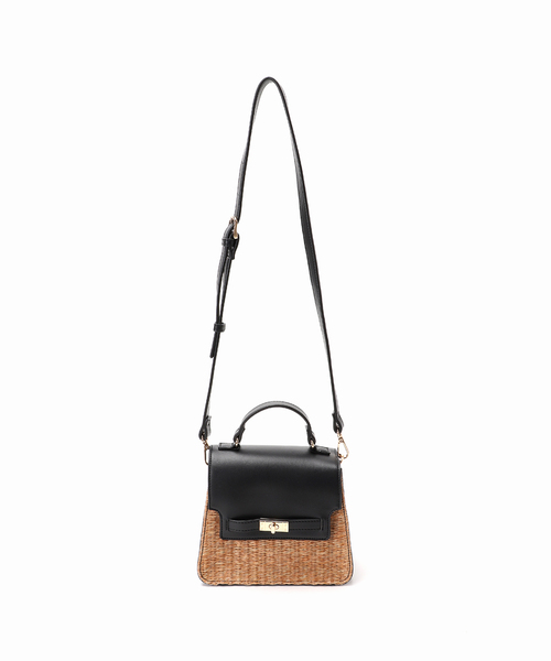 MIAN （ミアン）の「【MIAN/ミアン】 金具ベルト付きフラップBAG（ショルダーバッグ・レディース・ベージュ/ブラック・FREE）」の9枚目の写真