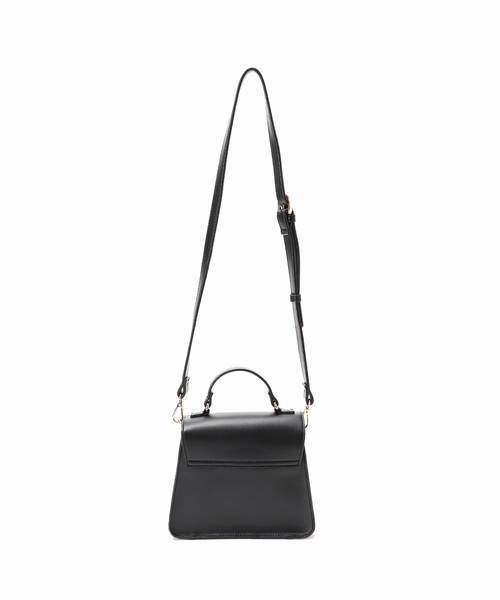 MIAN （ミアン）の「【MIAN/ミアン】 金具ベルト付きフラップBAG（ショルダーバッグ・レディース・ベージュ/ブラック・FREE）」の11枚目の写真