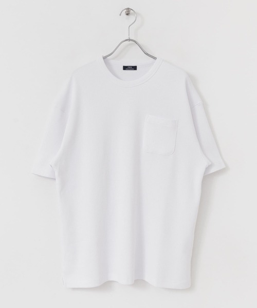 ITEMS URBANRESEARCH(アイテムズ アーバンリサーチ)の「度詰めワッフル クルーネックTシャツ(Tシャツ/カットソー・メンズ・ブラック/ホワイト/ブルー/ブラウン・MEDIUM/LARGE)」の16枚目の写真