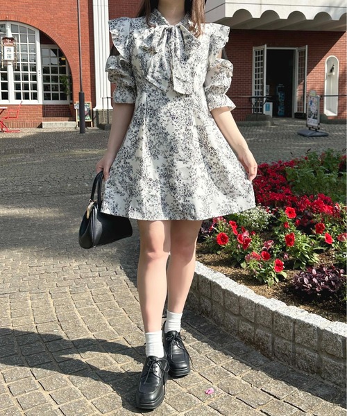 セール】肩レースボウタイミニワンピース【ZOZOTOWN限定アイテム