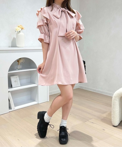 セール】肩レースボウタイミニワンピース【ZOZOTOWN限定アイテム