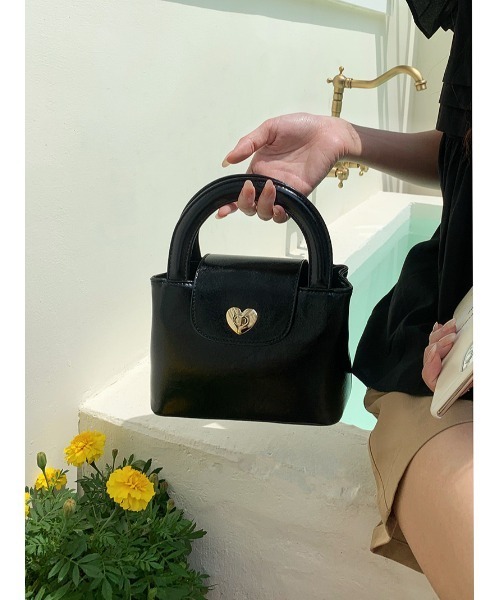 Chick（チック）の「ハートモチーフハンドバッグ（ハンドバッグ・レディース・ホワイト/ブラック・FREE）」の7枚目の写真