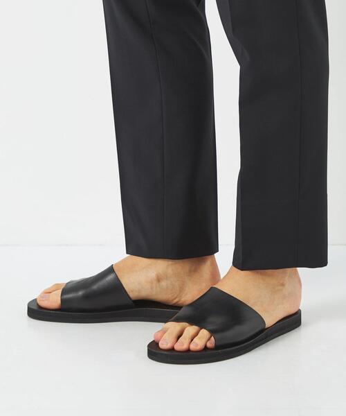 green label relaxing（グリーンレーベルリラクシング）の「【別注】＜AMIT LEATHER COMPANY ＞GLR レザー スライド サンダル（サンダル・メンズ・ブラック・42/40/41）」の12枚目の写真