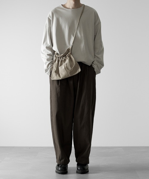 RUUBON(ルーボン)の「【RUUBON】narrow border long Tee / ナローボーダー ロングTシャツ(Tシャツ/カットソー・メンズ・ベージュ/ホワイト/ブラック・L/M/S)」の4枚目の写真