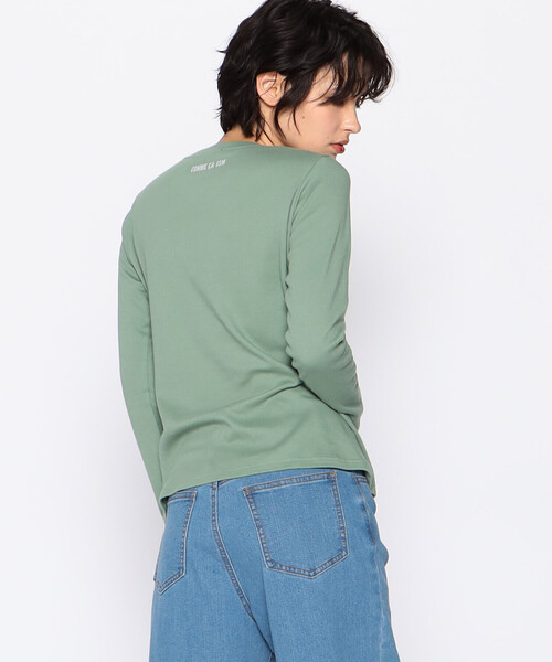 COMME CA ISM(コムサイズム)の「あったか ロゴプリント 長袖Tシャツ(Tシャツ/カットソー・レディース・アイボリー/ブラック/パープル/ブルー/グリーン・MEDIUM/LARGE)」の13枚目の写真