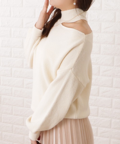 Lace Ladies(レースレディース)の「ハイネックワンショルダーデザインニットプルオーバー(ニット/セーター・レディース・ブラック/グレー/ホワイト・FREE)」の8枚目の写真