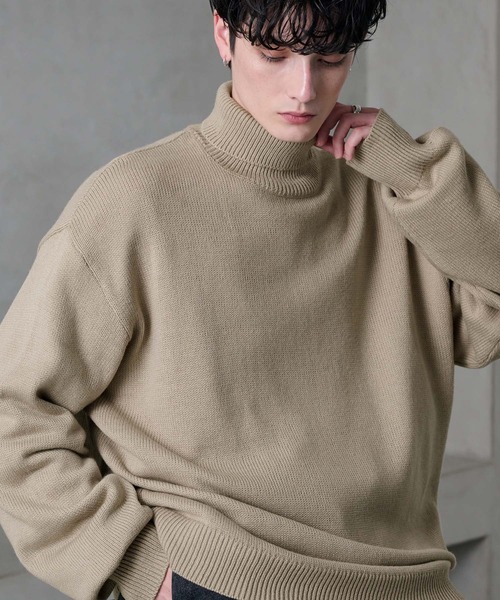 MONO-MART(モノマート)の「ルーズタートルネックニット/ウォッシャブル(ニット/セーター・メンズ・ライトグレー/グレイッシュベージュ/アイボリー/ライトブルー/パープル/ブラック/グレー/チャコール/ワイン・M/L/S)」の6枚目の写真