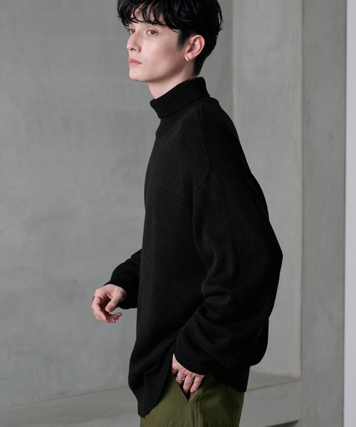 MONO-MART(モノマート)の「ルーズタートルネックニット/ウォッシャブル(ニット/セーター・メンズ・ライトグレー/グレイッシュベージュ/アイボリー/ライトブルー/パープル/ブラック/グレー/チャコール/ワイン・M/L/S)」の14枚目の写真