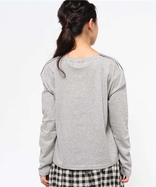 OUTLET(アウトレット)の「【WHO'S WHO gallery】MS肩ラインTEE(Tシャツ/カットソー・レディース・グレー/ネイビー・FREE)」の5枚目の写真