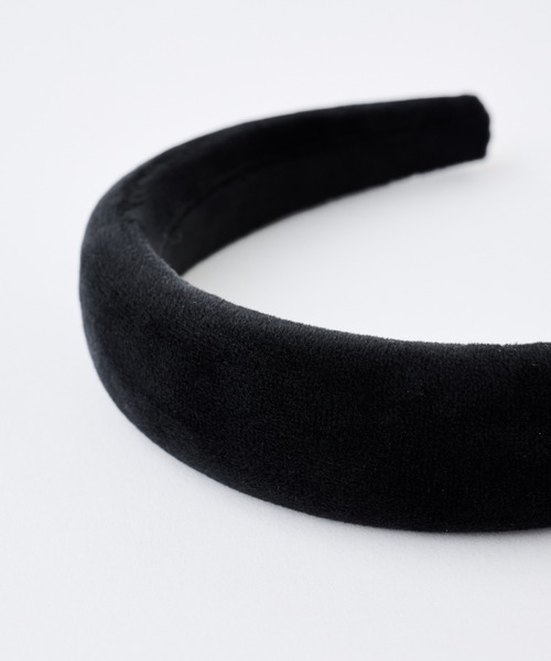 COLONY 2139（コロニートゥーワンスリーナイン）の「ベロアカチューシャ（カチューシャ・レディース・ブラック・FREE）」の4枚目の写真