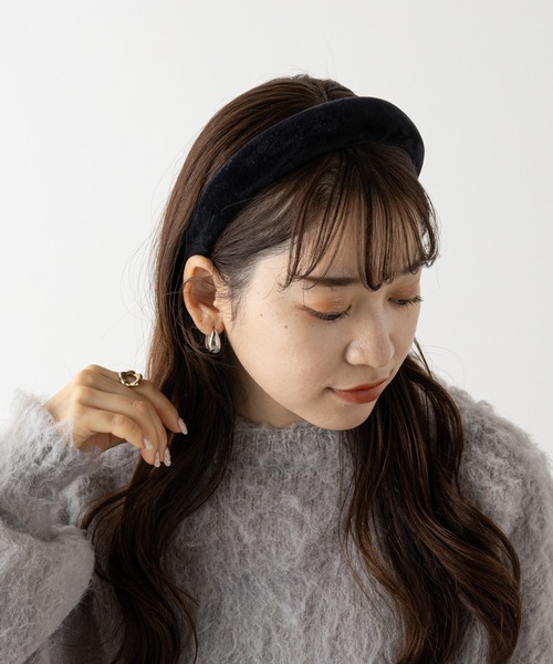 COLONY 2139（コロニートゥーワンスリーナイン）の「ベロアカチューシャ（カチューシャ・レディース・ブラック・FREE）」の7枚目の写真