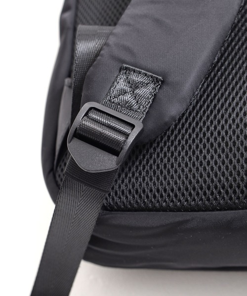 Eddie Bauer（エディーバウアー）の「スカイラー バックパック（バックパック/リュック・メンズ・ネイビー/ブラック・F）」の18枚目の写真