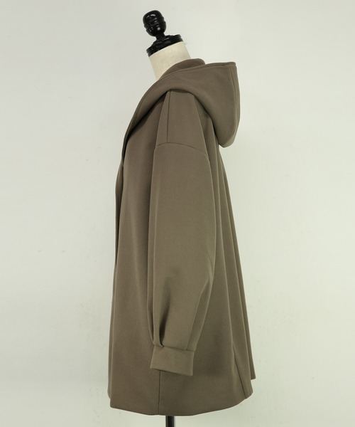 and it_（アンドイット）の「フードミドルコート（その他アウター・レディース・ブラック/ブラウン/アイボリー・M）」の6枚目の写真