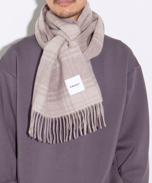 GLOSTER（グロスター）の「【GLOSTER/グロスター】カシミヤブレンドウールマフラー リバーシブル (無地/チェック)（マフラー・メンズ・グリーン系その他/ホワイト系その他2/ブラック系その他/ブラック系その他2/ブルー系その他7/ブルー系その他/ホワイト系その他3/ネイビー系・FREE）」の18枚目の写真