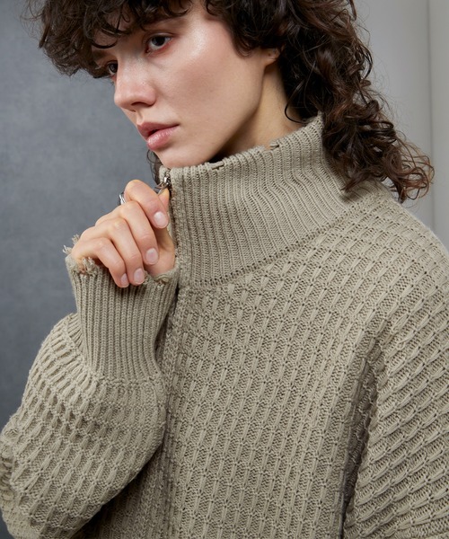 ENDER PRODUCTS（エンダープロダクツ）の「3Dジャガードダメージ ビッグシルエット ドライバーズニット【ENDER PRODUCTS/エンダープロダクツ】（ニット/セーター・メンズ・ブルー/ブラック/グレイッシュベージュ・M/L）」の2枚目の写真