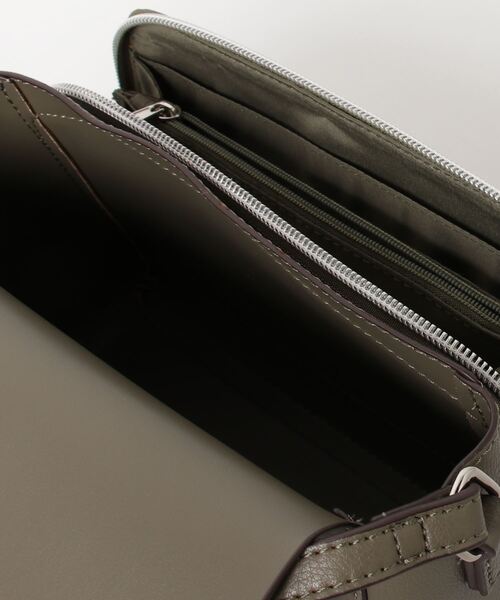 Legato Largo（レガートラルゴ）の「Legato Largo / かるいかばんPUお財布ショルダー / LG-P0113Z（ショルダーバッグ・レディース・ブラック/ラベンダー/アイボリー/シルバー/ベージュ/キャメル/オリーブ/ライトブルー/イエロー・ONESIZE）」の12枚目の写真