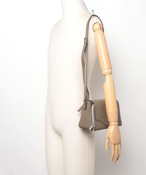 Legato Largo（レガートラルゴ）の「Legato Largo / かるいかばんPUお財布ショルダー / LG-P0113Z（ショルダーバッグ・レディース・ブラック/ラベンダー/アイボリー/シルバー/ベージュ/キャメル/オリーブ/ライトブルー/イエロー・ONESIZE）」の13枚目の写真