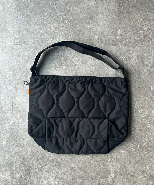 CPCM(シーピーシーエム)の「アソートキルトBIGショルダー(ショルダーバッグ・メンズ・カーキ/グリーン/ブラック/オフホワイト/アイボリー/ブラック系その他・FREE)」の14枚目の写真