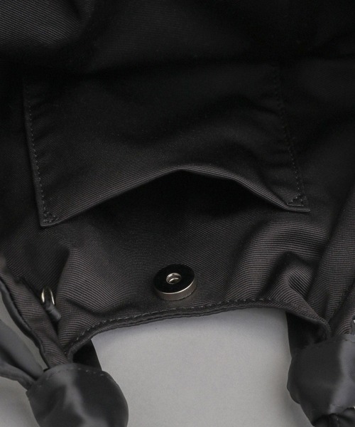 A part by（アパートバイ）の「サテンリボンバッグ（ショルダーバッグ・レディース・ブラック/ブルー系その他2・FREE）」の5枚目の写真