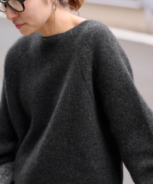 FRAMeWORK（フレームワーク）の「ファーヤーン接結プルオーバー