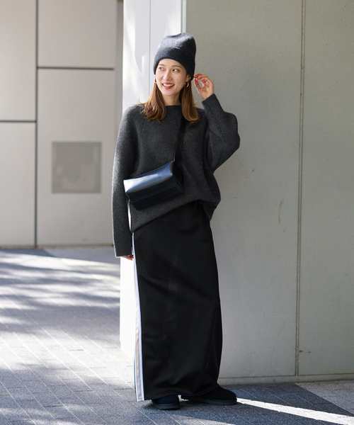 FRAMeWORK（フレームワーク）の「ファーヤーン接結プルオーバー