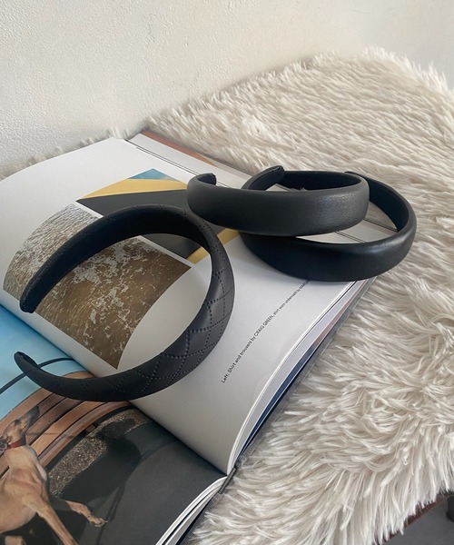 DouDou(ドゥドゥ)の「キルティングステッチカチューシャ(カチューシャ・レディース・ブラック・FREE)」の6枚目の写真