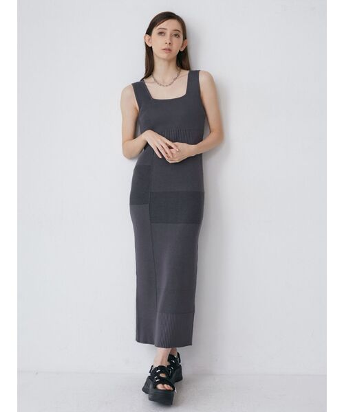 MURUA（ムルーア）の「ナローニットワンピース（ワンピース・レディース・アイボリー/ブルー/グレー/レッド・FREE）」の8枚目の写真