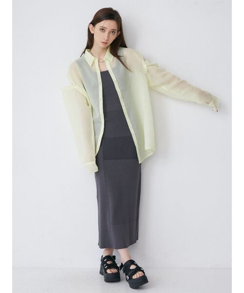 MURUA（ムルーア）の「ナローニットワンピース（ワンピース・レディース・アイボリー/ブルー/グレー/レッド・FREE）」の15枚目の写真