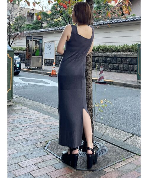 MURUA（ムルーア）の「ナローニットワンピース（ワンピース・レディース・アイボリー/ブルー/グレー/レッド・FREE）」の19枚目の写真