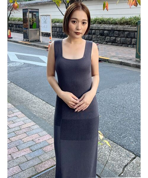 MURUA（ムルーア）の「ナローニットワンピース（ワンピース・レディース・アイボリー/ブルー/グレー/レッド・FREE）」の20枚目の写真