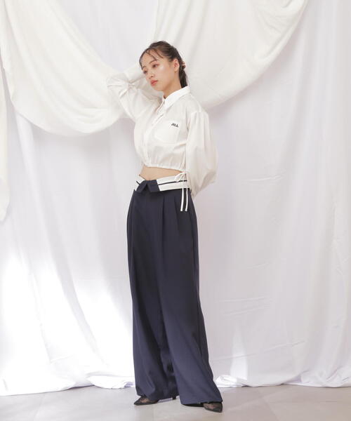 JILL by JILL STUART（ジルバイジルスチュアート）の「◇ロゴ入りウエストリボンシャツ（シャツ/ブラウス・レディース・ブルー/ホワイト/グレー系その他・FREE）」の9枚目の写真