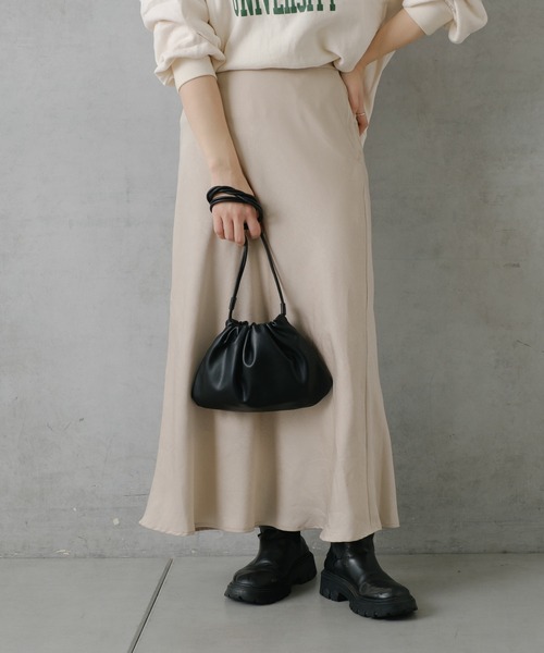 Actually（アクチュアリー）の「ギャザー巾着ショルダー（ショルダーバッグ・レディース・シルバー/アイボリー/ブラック・フリー）」の11枚目の写真