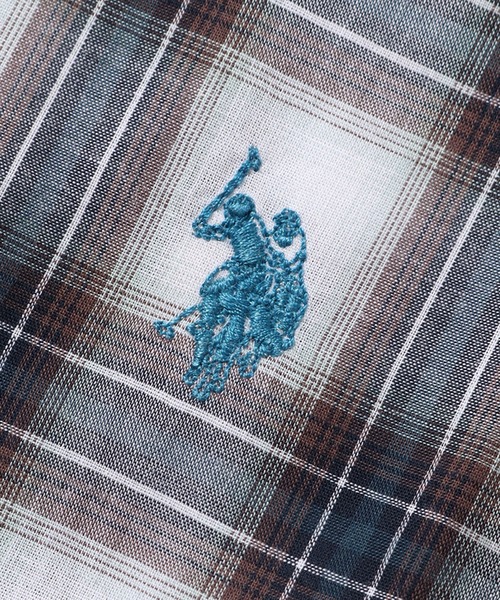 U.S. POLO ASSN.(ユーエスポロアッスン)の「【U.S. POLO ASSN./ユーエスポロアッスン】マドラスチェック ワンポイント刺繍 レギュラーカラーショートスリーブシャツ(シャツ/ブラウス・メンズ・レッド系その他/パープル系その他/ブラウン系その他・M/L/LL)」の6枚目の写真