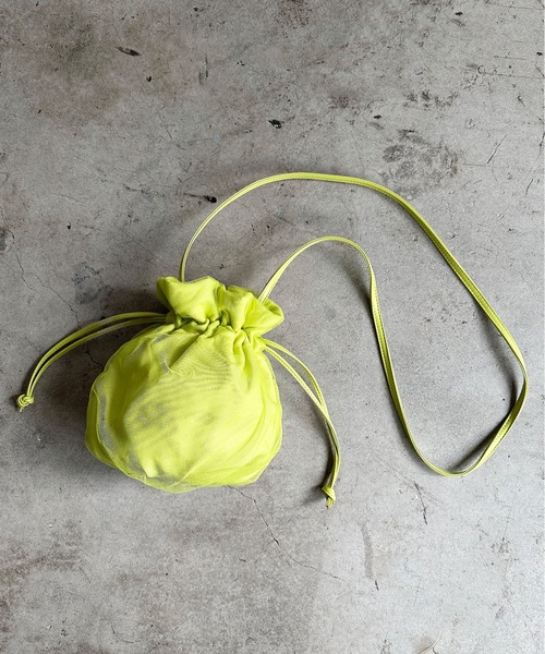 SPRUCE(スプルース)の「EM:超軽量87g SPRUCEチュルショルダー チュール巾着バッグ(ショルダーバッグ・レディース・オレンジ/イエロー/ブラック/アイボリー/ラベンダー・FREE)」の17枚目の写真