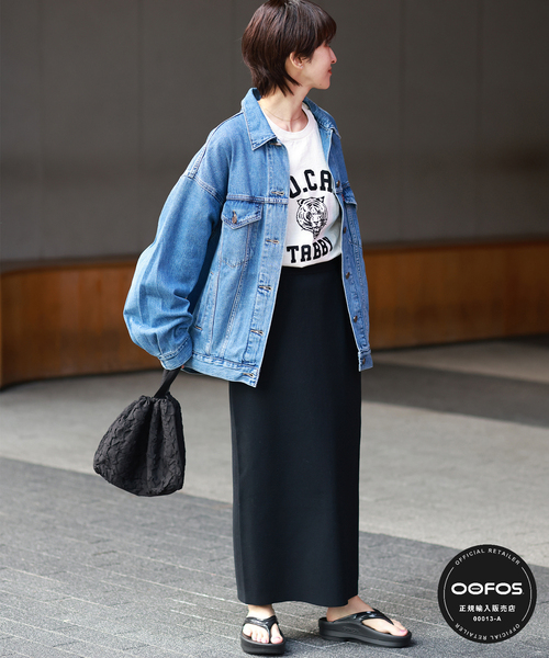 OOFOS(ウーフォス)の「《追加》【OOFOS/ウーフォス】 OOmega:サンダル(サンダル・レディース・ブラック/ブラウン系その他・23cm/24cm/25cm)」の11枚目の写真
