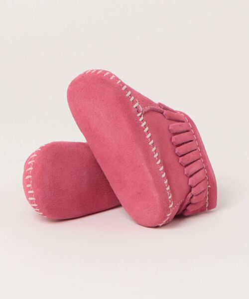 Minnetonka（ミネトンカ）の「/ミネトンカ MINNETONKA/VELCRO BACK FLAP BOOTIE（ブーツ・キッズ・ピンク・15cm/11.5cm）」の3枚目の写真