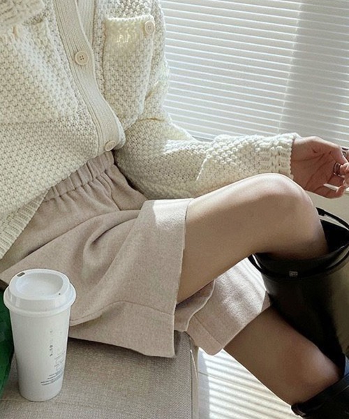 Miniministore(ミニミニストア)の「ウール風ハーフパンツ5分丈ワイドパンツ(その他パンツ・レディース・ブラック/ベージュ・M/XL/L)」の17枚目の写真