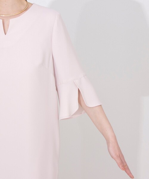 NOLLEY’S Sophi（ノーリーズソフィ）の「バックサテンフレアスリーブワンピース（ワンピース・レディース・ベビーピンク/ネイビー・38/36）」の22枚目の写真