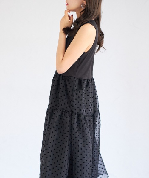 tocco closet（トッコ　クローゼット）の「【ZOZO限定】ドットチュールドッキングワンピース（ワンピース・レディース・ベージュ/ブラック・M）」の7枚目の写真