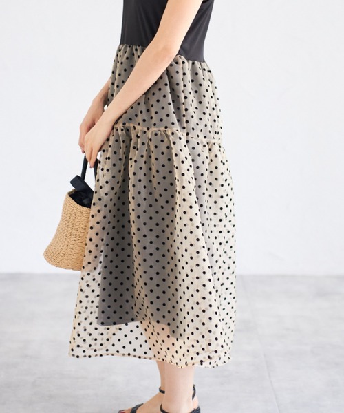 tocco closet（トッコ　クローゼット）の「【ZOZO限定】ドットチュールドッキングワンピース（ワンピース・レディース・ベージュ/ブラック・M）」の22枚目の写真