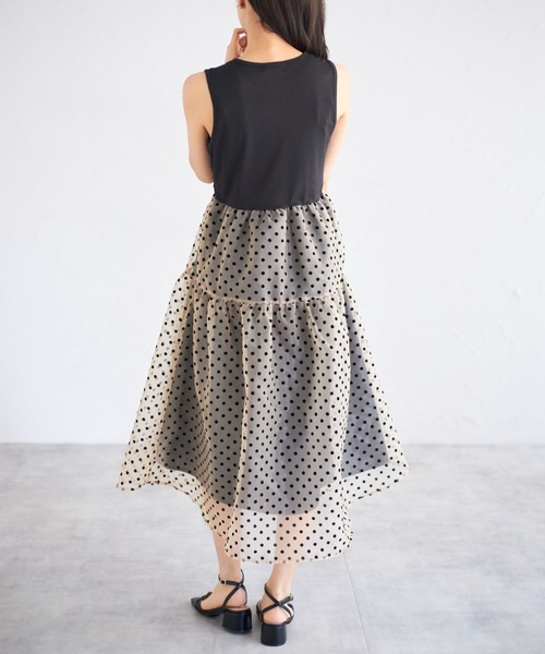 tocco closet（トッコ　クローゼット）の「【ZOZO限定】ドットチュールドッキングワンピース（ワンピース・レディース・ベージュ/ブラック・M）」の15枚目の写真