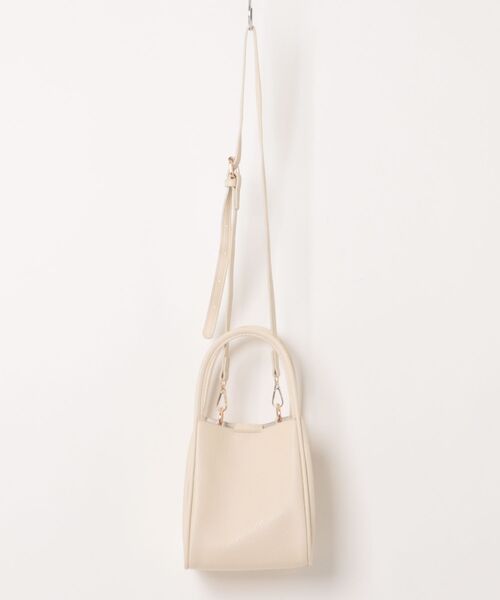 soeur（スール）の「SOEUR/ミニショルダーバケットバッグ（ポーチ付)（ショルダーバッグ・レディース・ブラック/ベージュ/イエロー/ライトブルー/シルバー/ブラウン/アイボリー/オレンジ・フリー）」の2枚目の写真