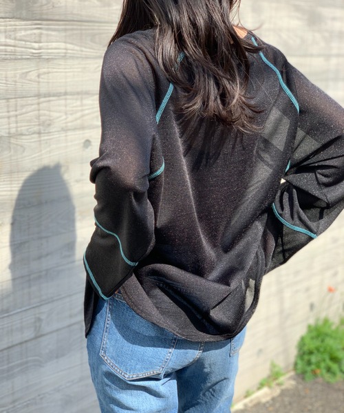 mi via loca(ミヴィアロカ)の「シアーラメ配色ステッチプルオーバー(Tシャツ/カットソー・レディース・ブラック×シルバー/ブラック×ブラック/グレー・FREE)」の20枚目の写真