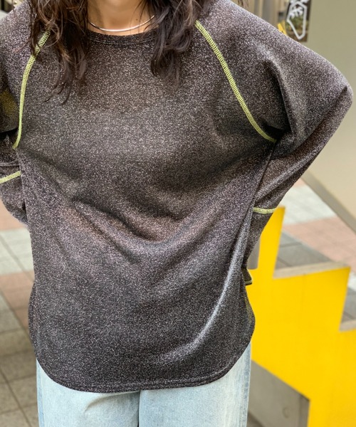 mi via loca(ミヴィアロカ)の「シアーラメ配色ステッチプルオーバー(Tシャツ/カットソー・レディース・ブラック×シルバー/ブラック×ブラック/グレー・FREE)」の9枚目の写真