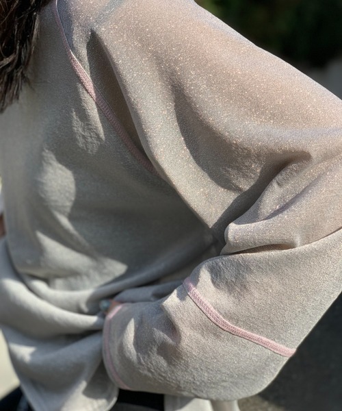 mi via loca(ミヴィアロカ)の「シアーラメ配色ステッチプルオーバー(Tシャツ/カットソー・レディース・ブラック×シルバー/ブラック×ブラック/グレー・FREE)」の13枚目の写真