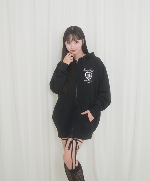 Honey Cinnamon(ハニーシナモン)の「エンジェルフレームジップパーカー(パーカー・レディース・ブラック・X-LARGE)」の12枚目の写真