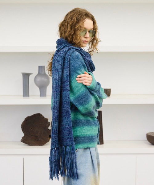 soerte（ソエルテ）の「MULTI COLLAR VOLUME FRINGE MUFFLER/マルチカラーボリュームフリンジマフラー（マフラー・メンズ・イエロー/ピンク/グリーン/ネイビー・FREE）」の10枚目の写真