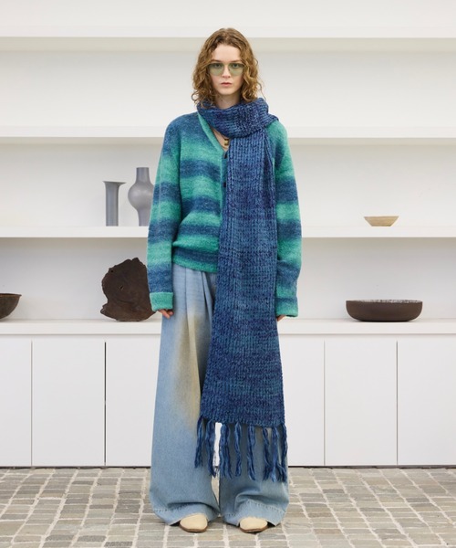 soerte（ソエルテ）の「MULTI COLLAR VOLUME FRINGE MUFFLER/マルチカラーボリュームフリンジマフラー（マフラー・メンズ・イエロー/ピンク/グリーン/ネイビー・FREE）」の21枚目の写真